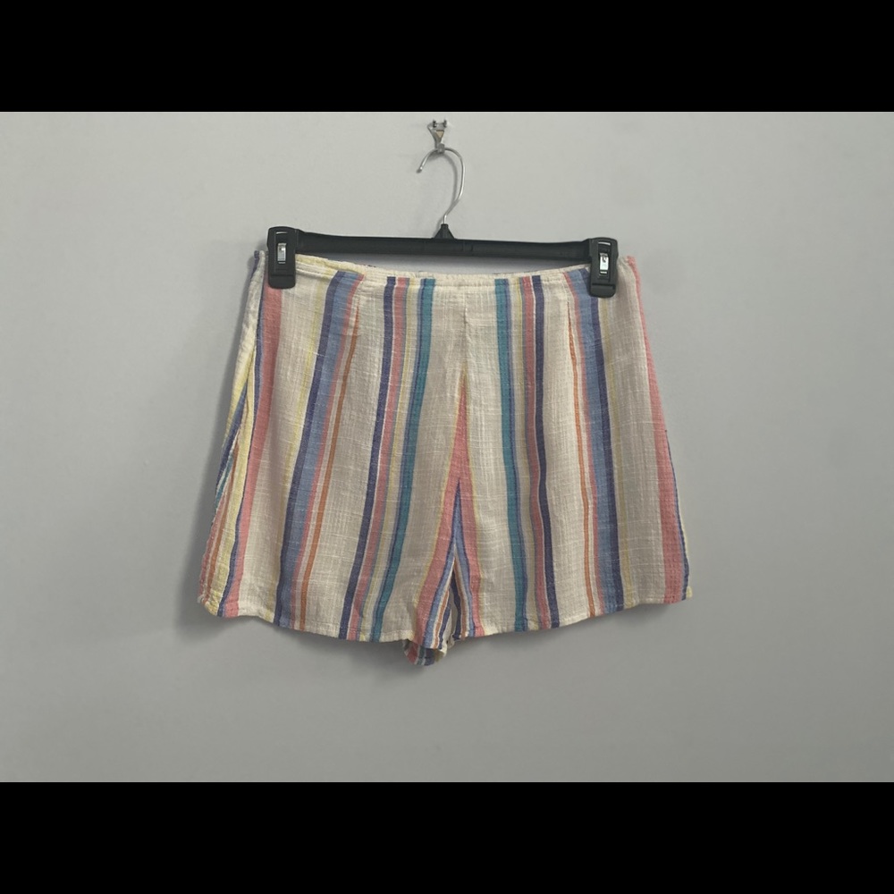 Forever 21 colorful linen skort with buttons - Picture 4 of 8